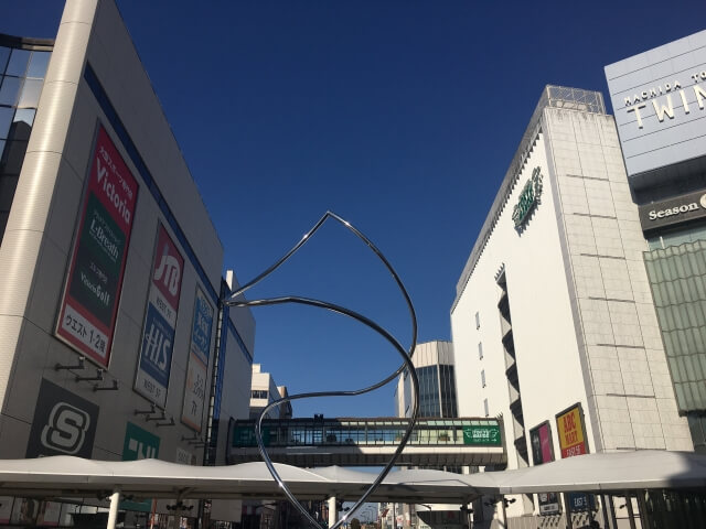 ���c�s�ɂ��钆����эZ���i�̂��߂̏W�c�m�������s�̒��w�󌱏m��